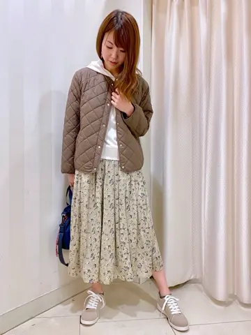 ANY SIS 金井 コーディネート画像