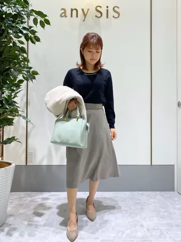 ANY SIS スタッフ コーディネート画像