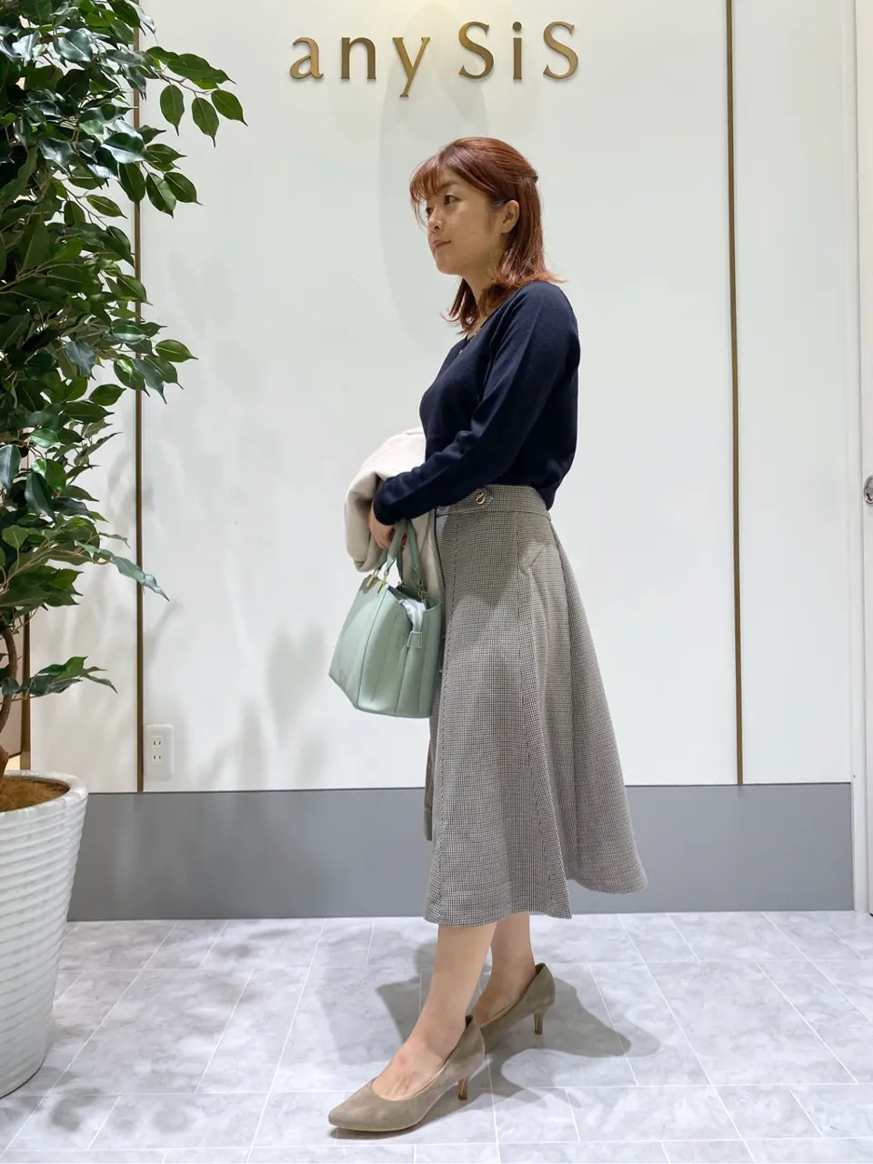 ANY SIS スタッフ コーディネート画像