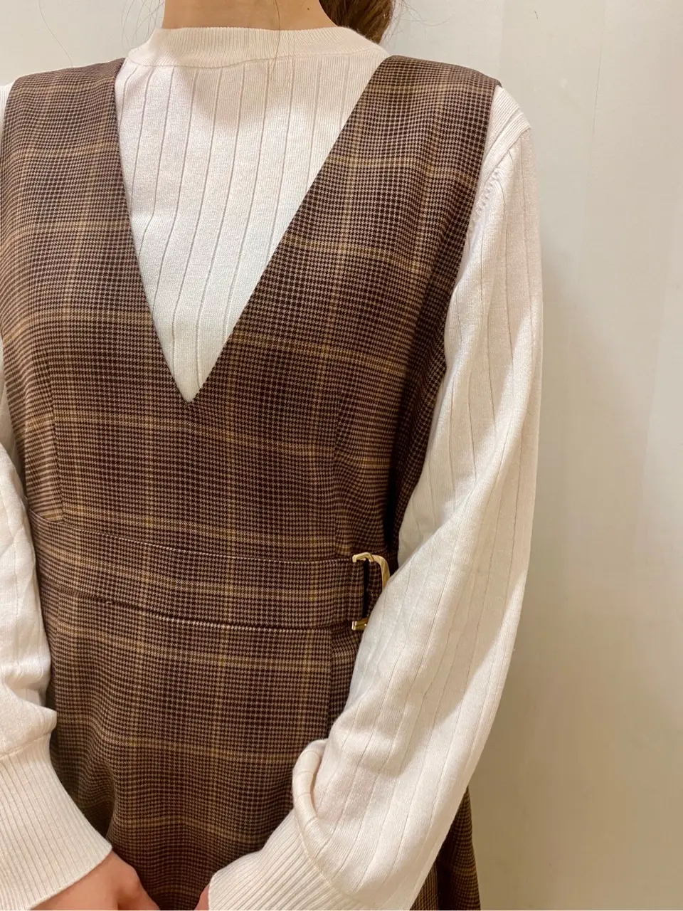 ANY SIS 金井 コーディネート画像