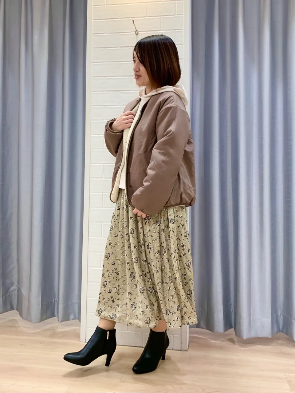 ANY SIS 丸岡 コーディネート画像