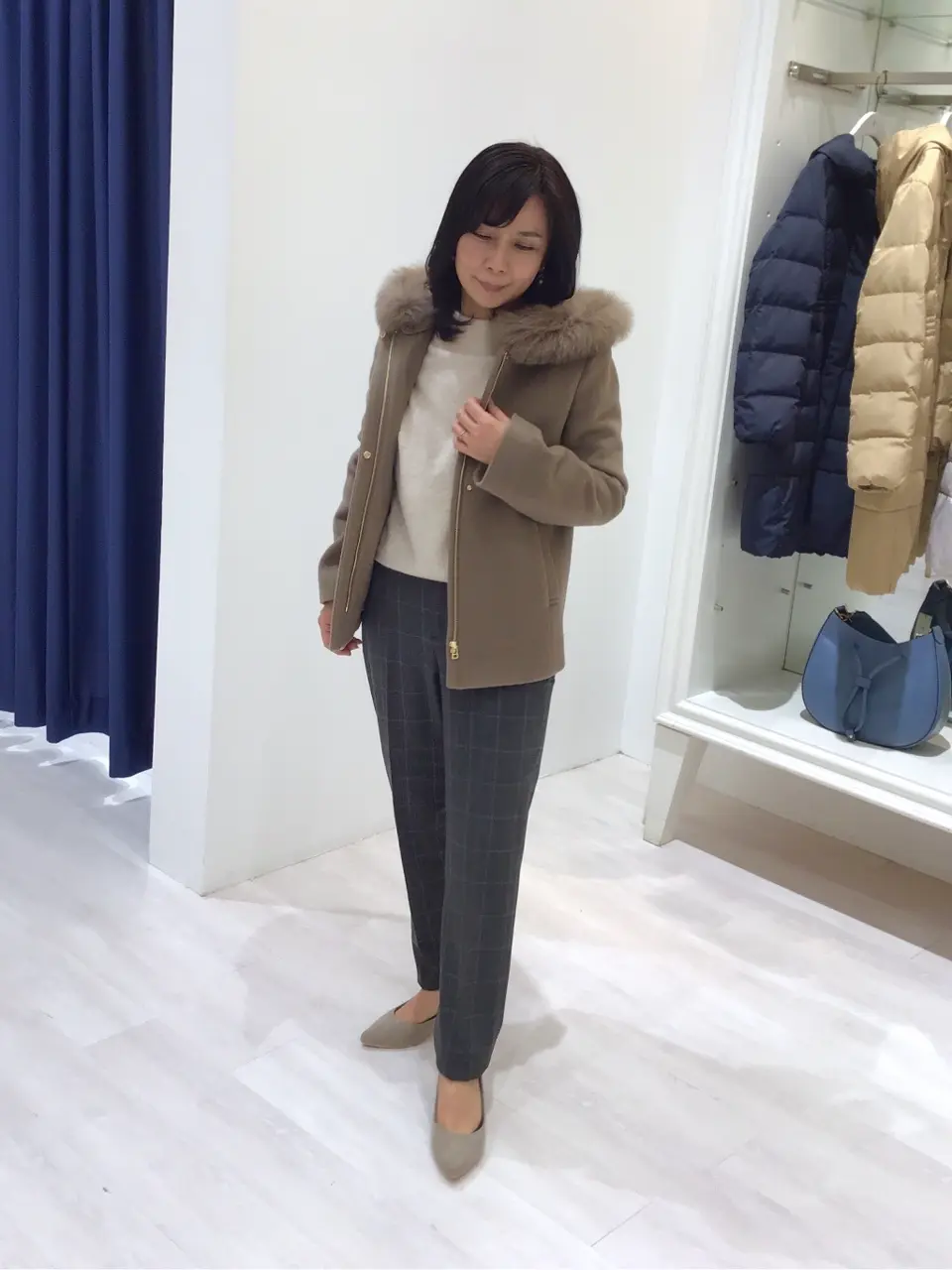 ANY SIS スタッフ コーディネート画像