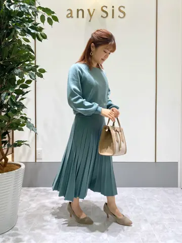 ANY SIS スタッフ コーディネート画像