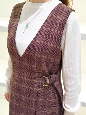 ANY SIS 福本 加奈 コーディネート画像