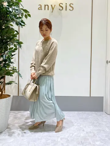 ANY SIS スタッフ コーディネート画像