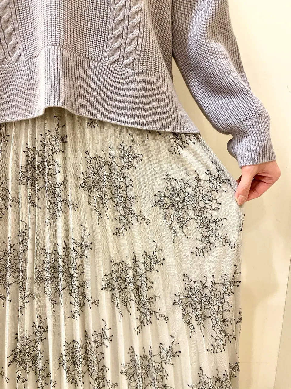 ANY SIS 金井 コーディネート画像