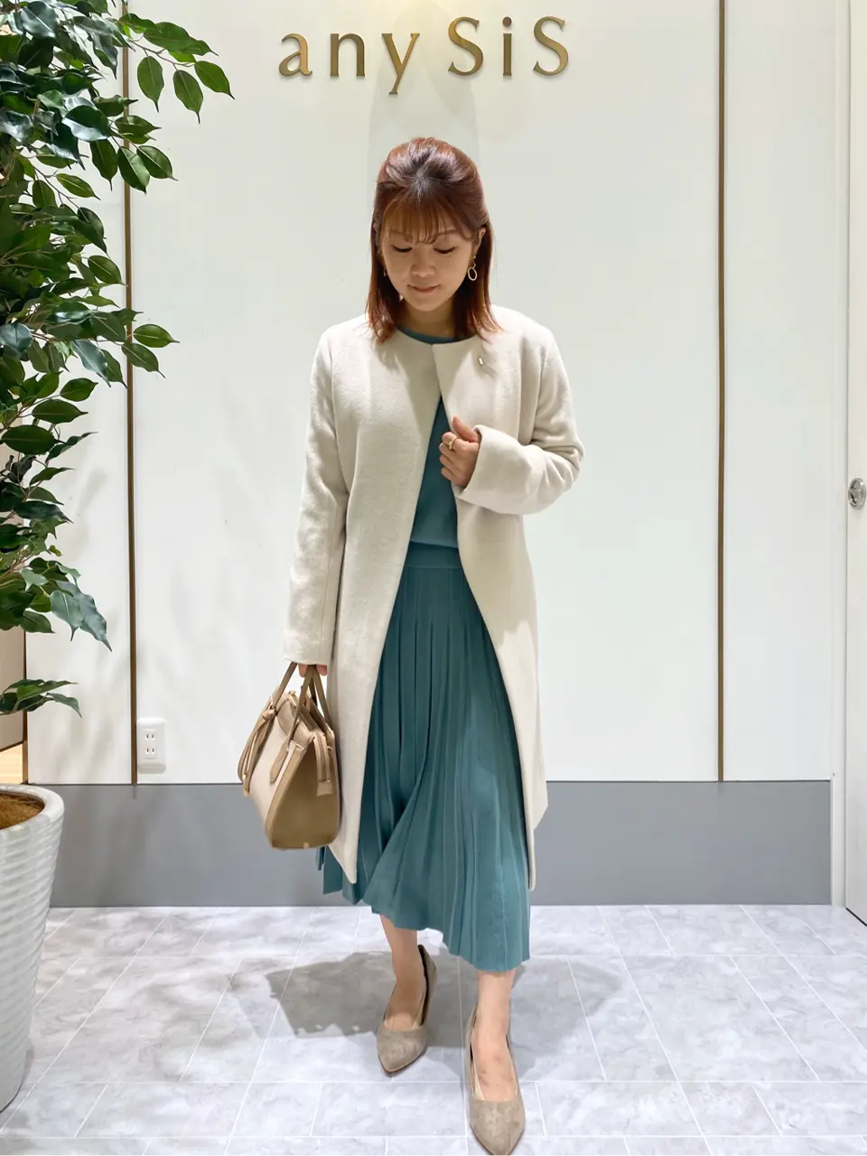 ANY SIS スタッフ コーディネート画像