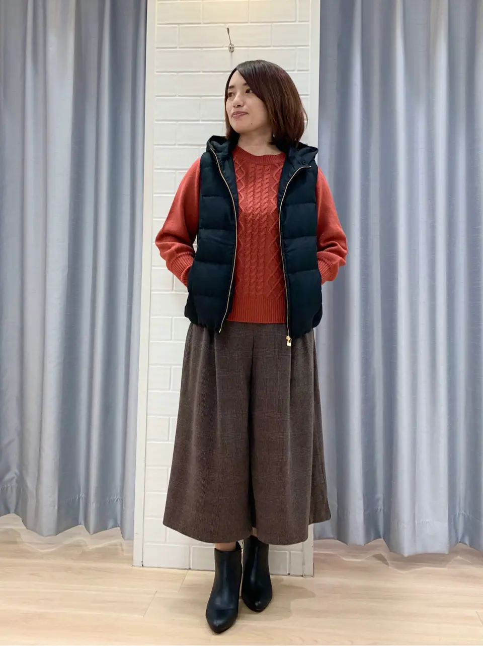 ANY SIS 丸岡 コーディネート画像