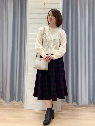 ANY SIS 丸岡 コーディネート画像