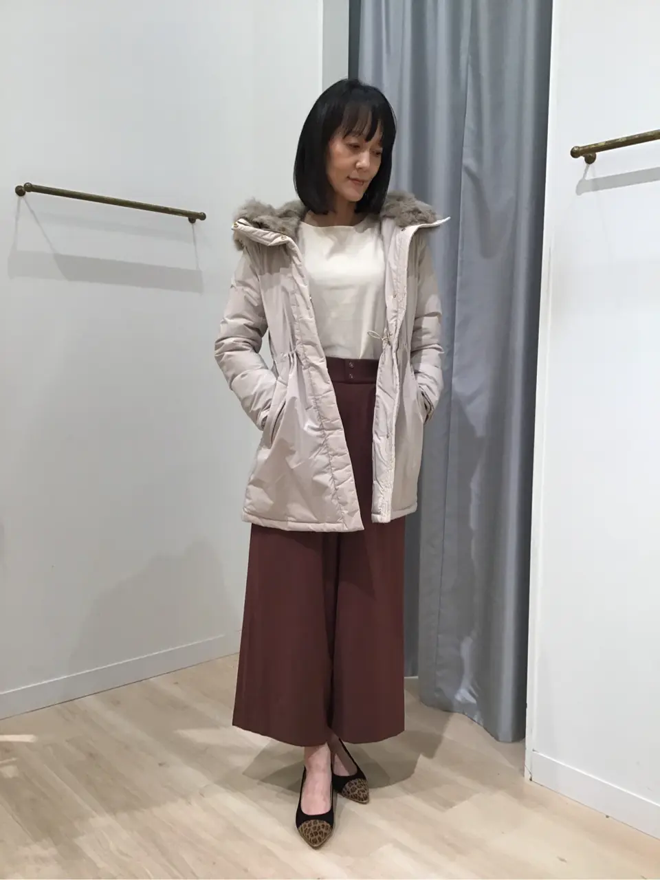 ANY SIS スタッフ コーディネート画像