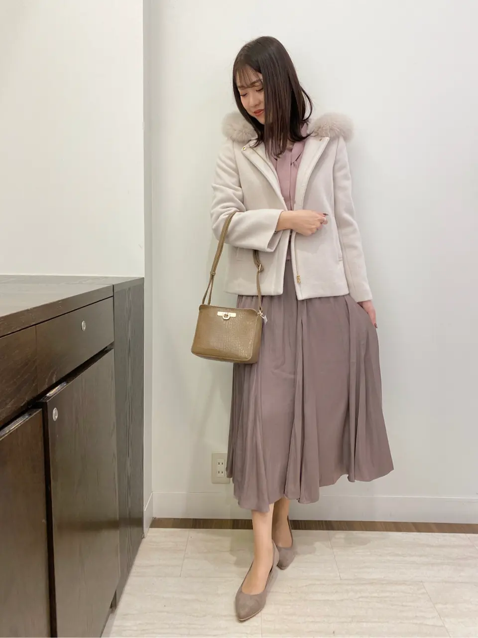 ANY SIS スタッフ コーディネート画像