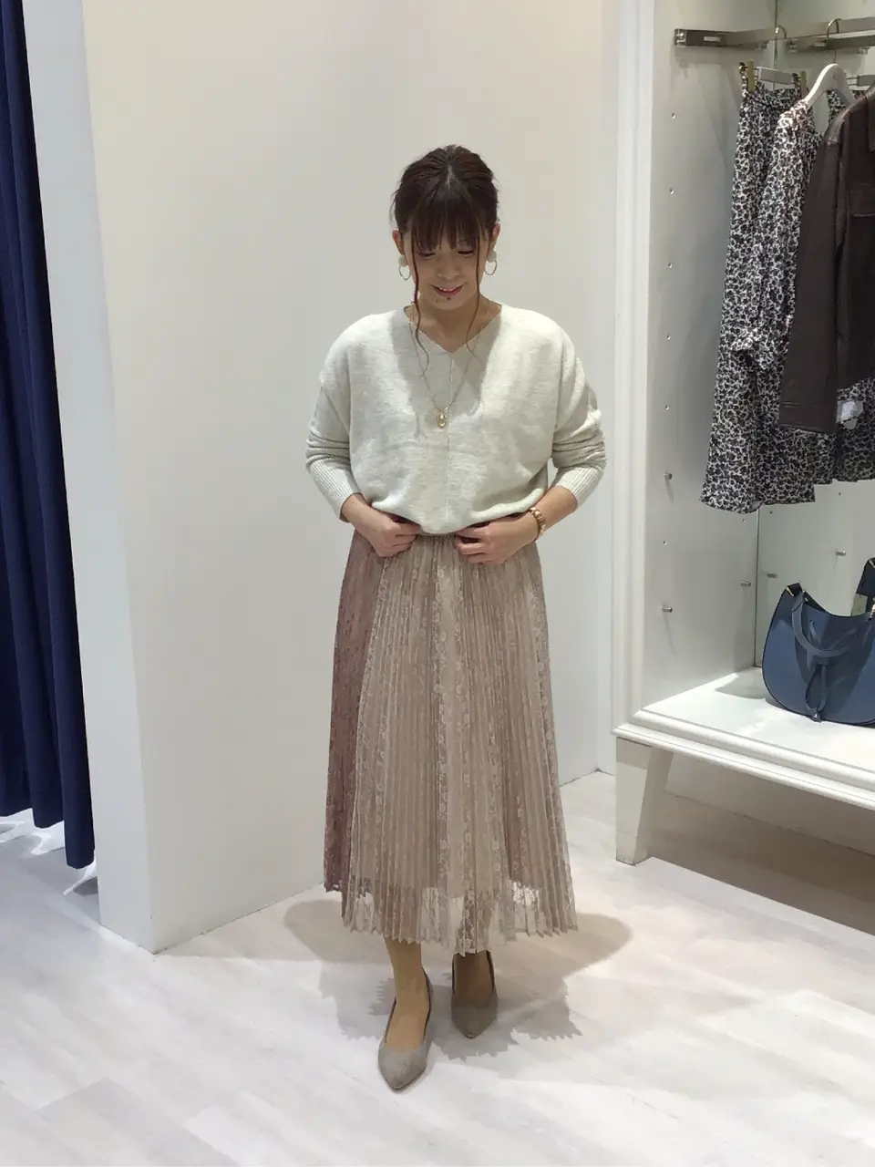 ANY SIS スタッフ コーディネート画像