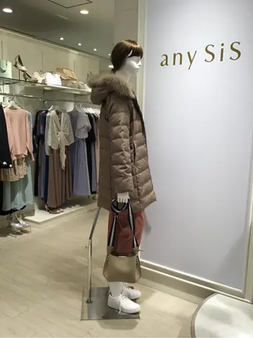 ANY SIS 島崎 コーディネート画像