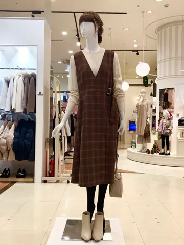 ANY SIS 田中 コーディネート画像