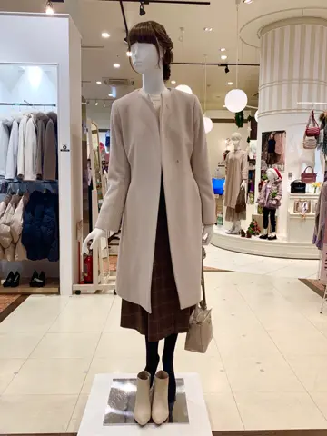 ANY SIS 田中 コーディネート画像