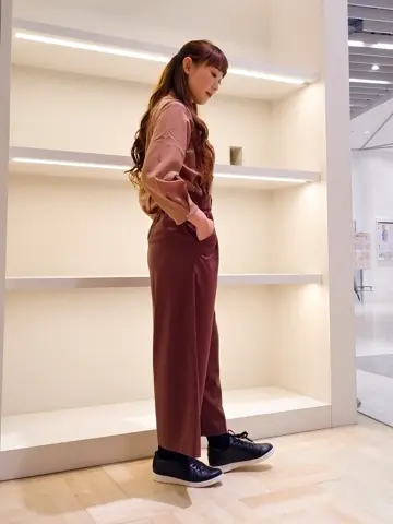 ANY SIS 福本 加奈 コーディネート画像