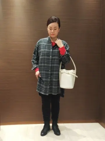 23区 L スタッフn コーディネート画像