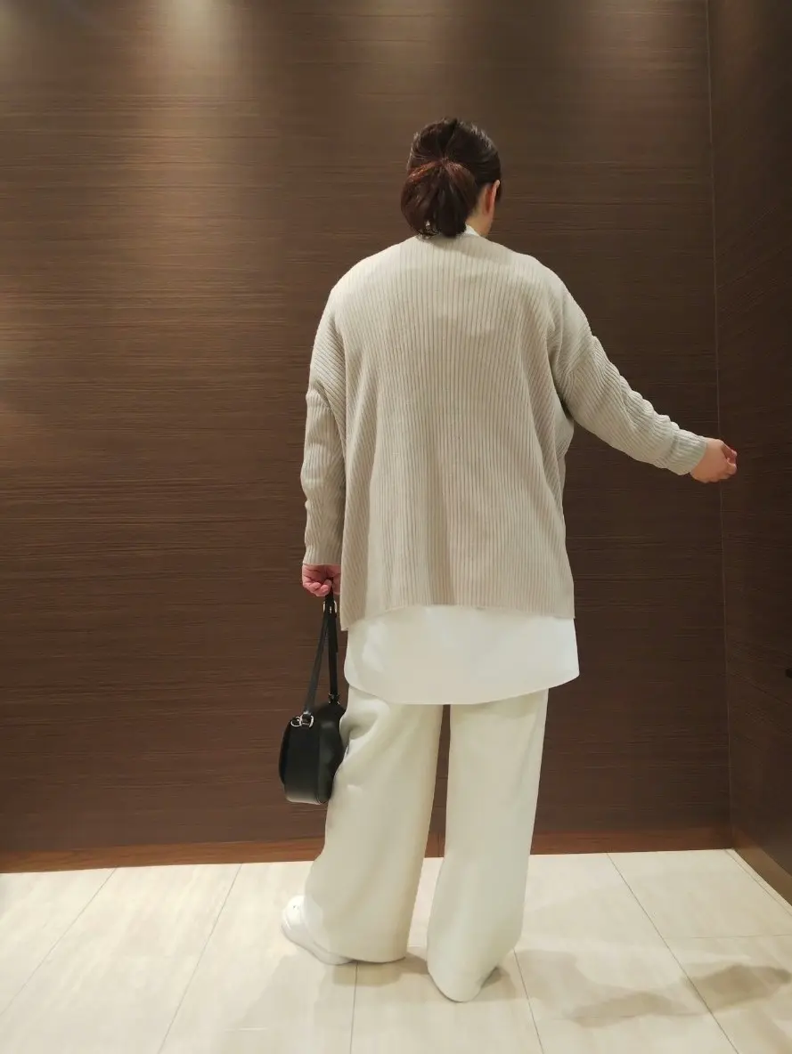 23区 L スタッフn コーディネート画像