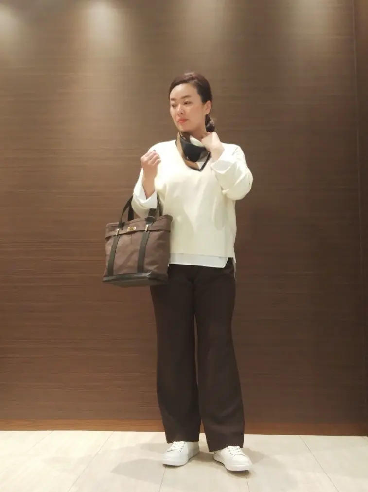 23区 L スタッフn コーディネート画像