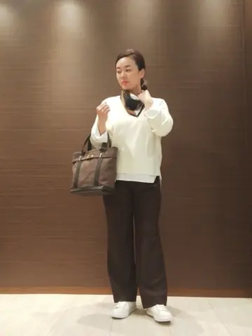 23区 L スタッフn コーディネート画像