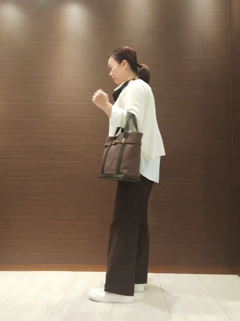 23区 L スタッフn コーディネート画像