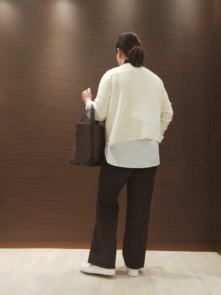 23区 L スタッフn コーディネート画像