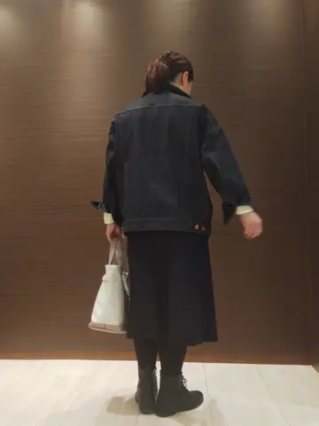 23区 L スタッフn コーディネート画像