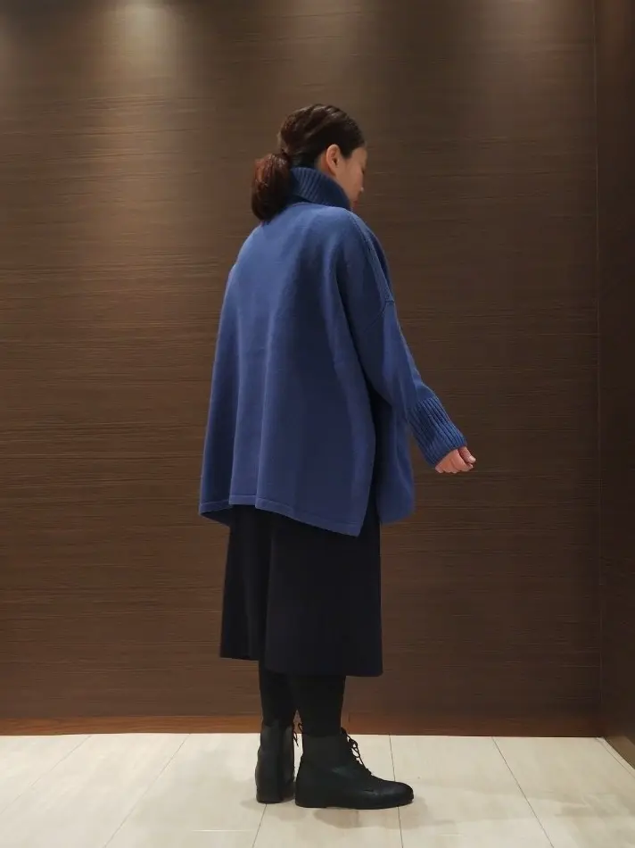 23区 L スタッフn コーディネート画像