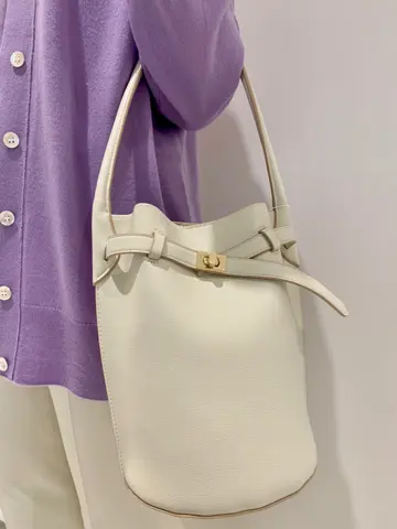 23区 L 近藤 コーディネート画像