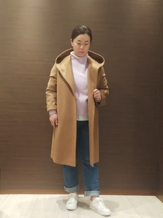  スタッフn コーディネート画像