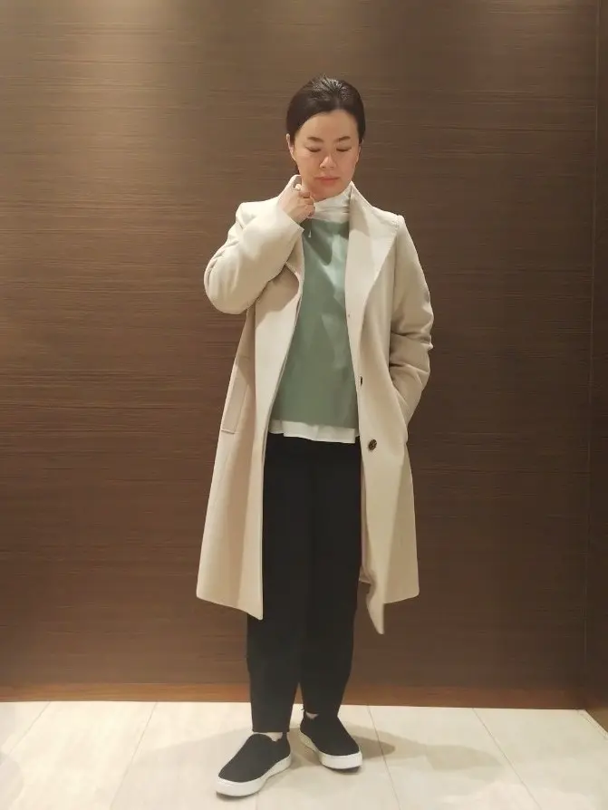  スタッフn コーディネート画像