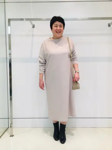 23区 L 佐藤 コーディネート画像