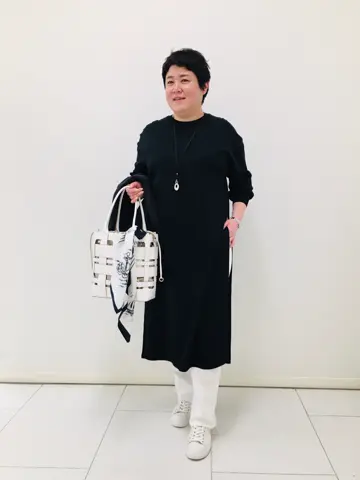 23区 L 佐藤 コーディネート画像