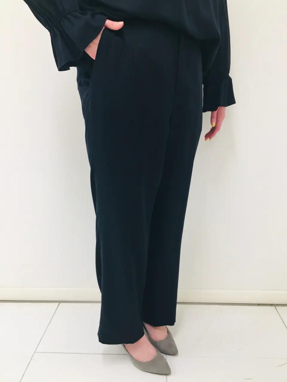 23区 L 佐藤 コーディネート画像