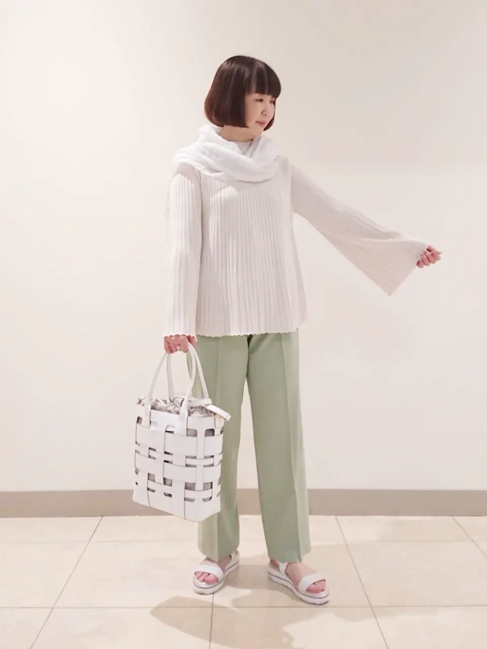 23区 L スタッフ コーディネート画像