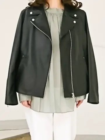 23区 L 服部 コーディネート画像