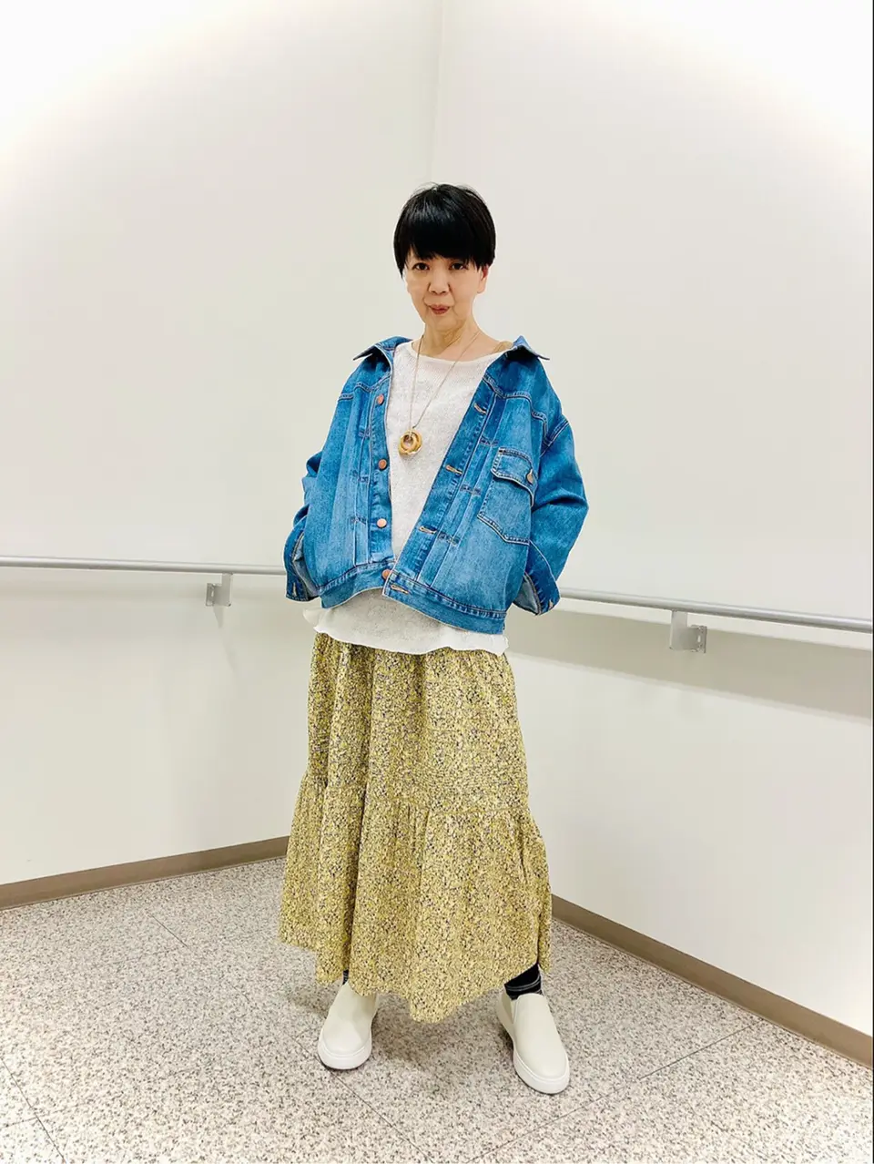  スタッフ コーディネート画像