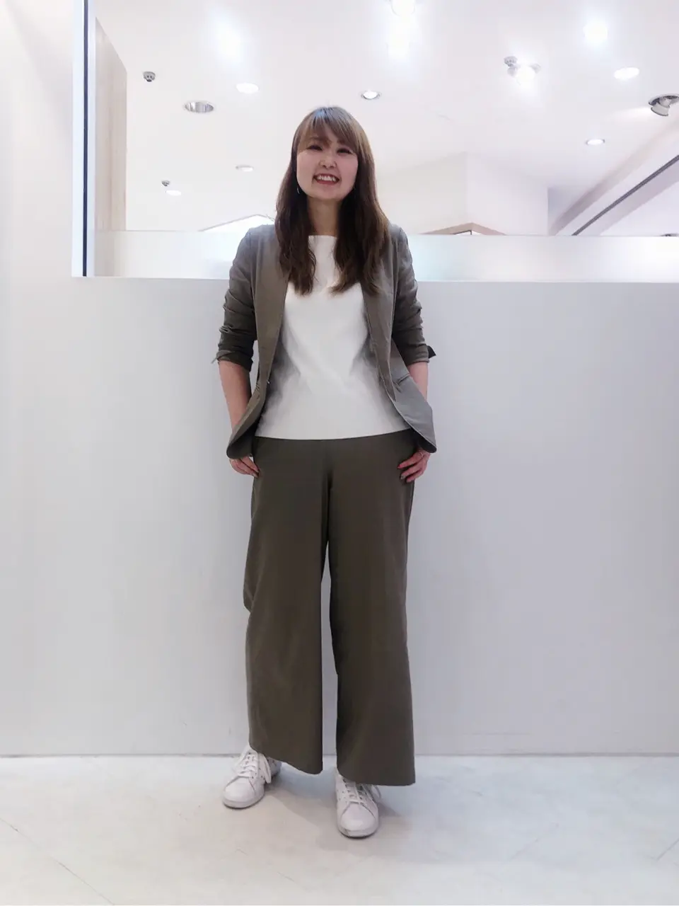  スタッフ コーディネート画像