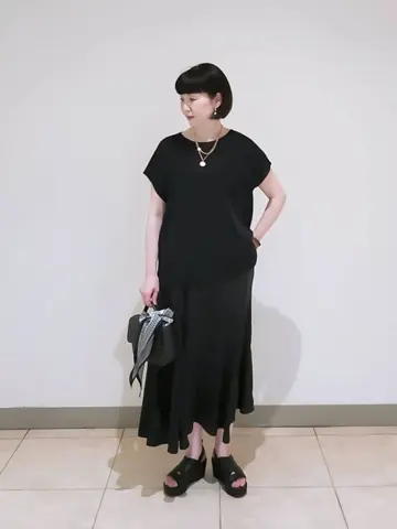 23区 L スタッフ コーディネート画像