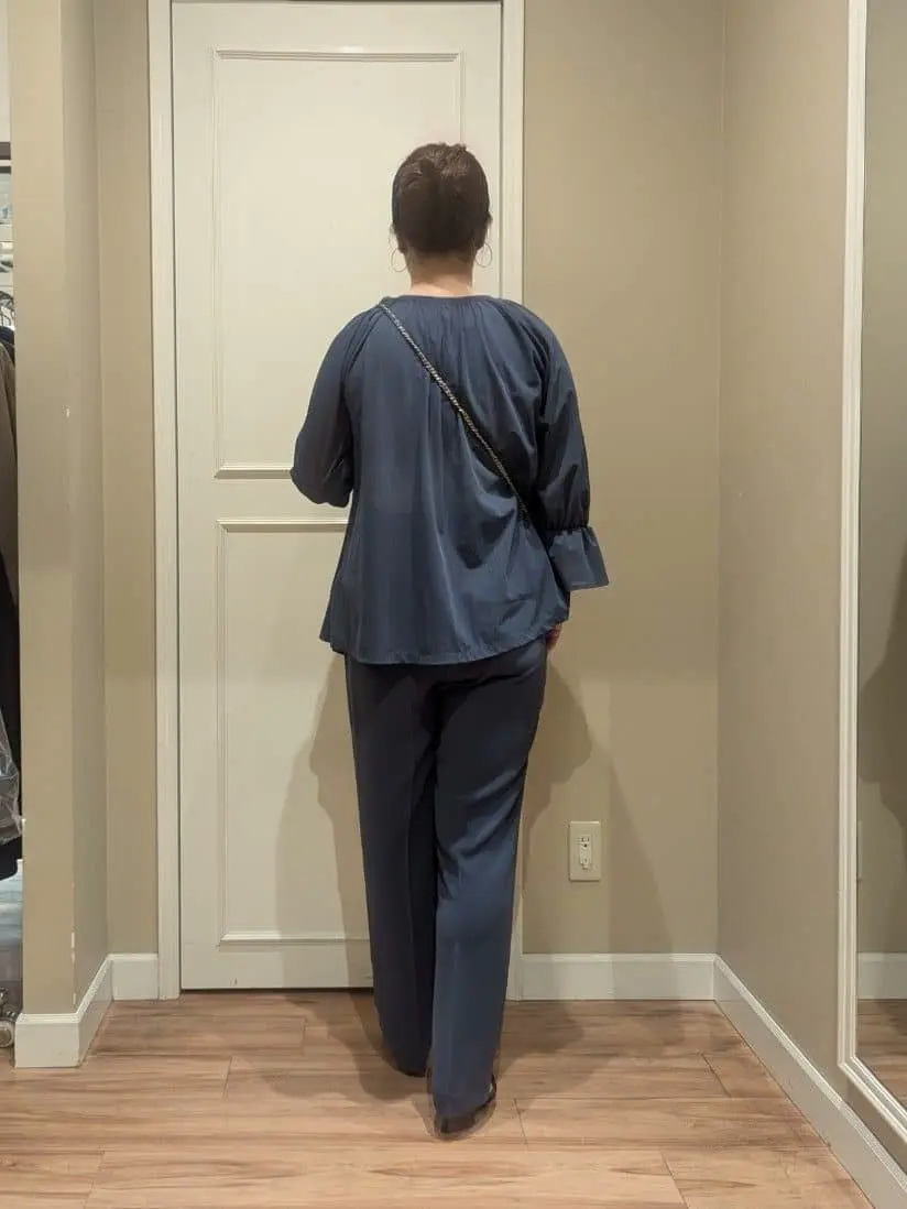 23区 L スタッフn コーディネート画像