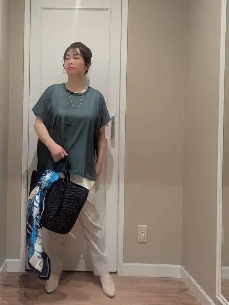 23区 L スタッフn コーディネート画像