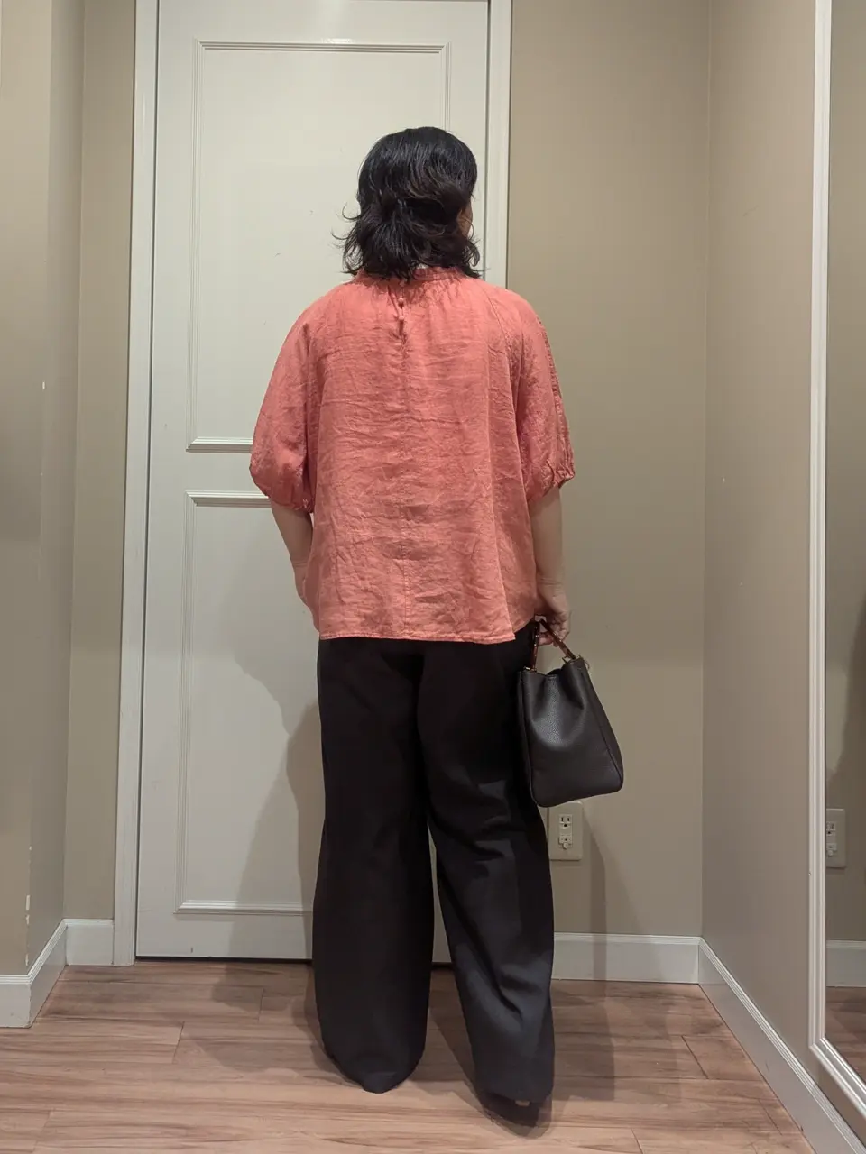 23区 L スタッフn コーディネート画像