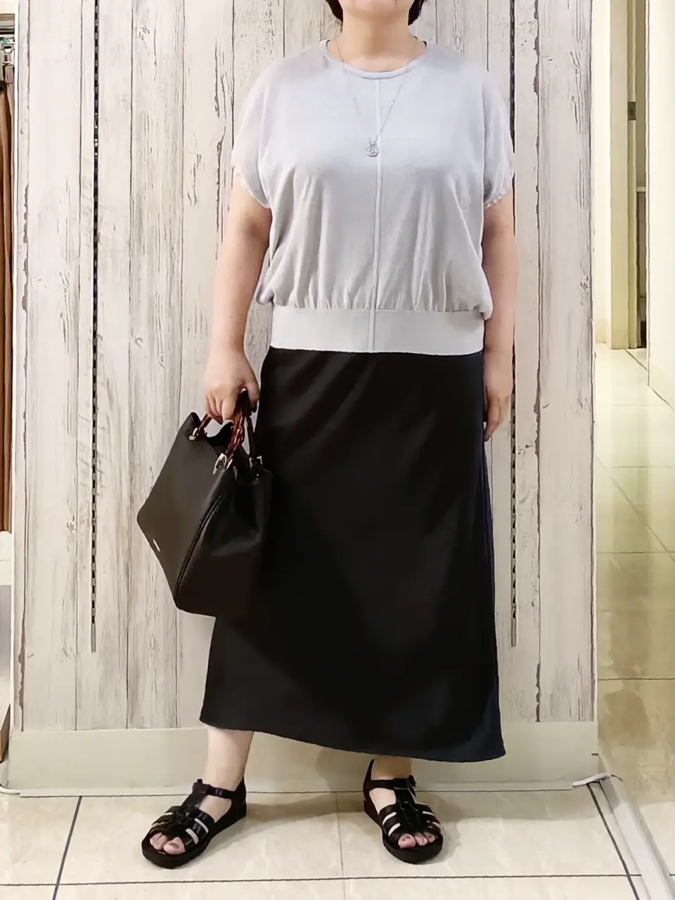 23区 L 中村 コーディネート画像