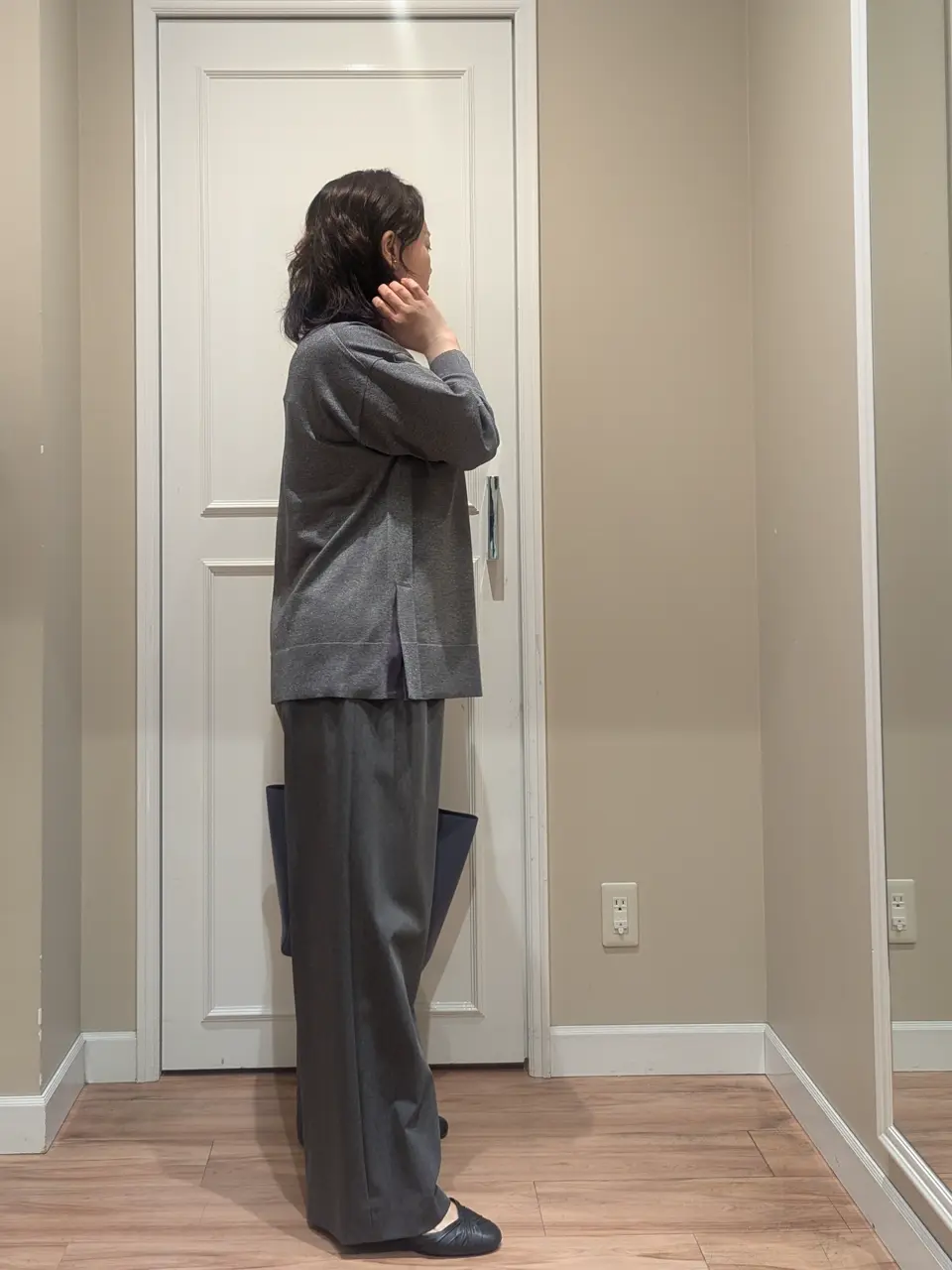 23区 L スタッフn コーディネート画像