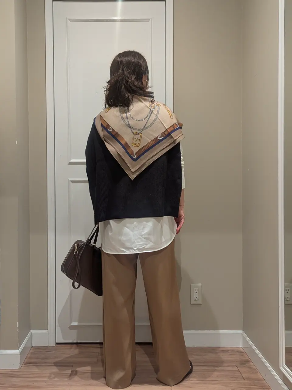 23区 L スタッフn コーディネート画像