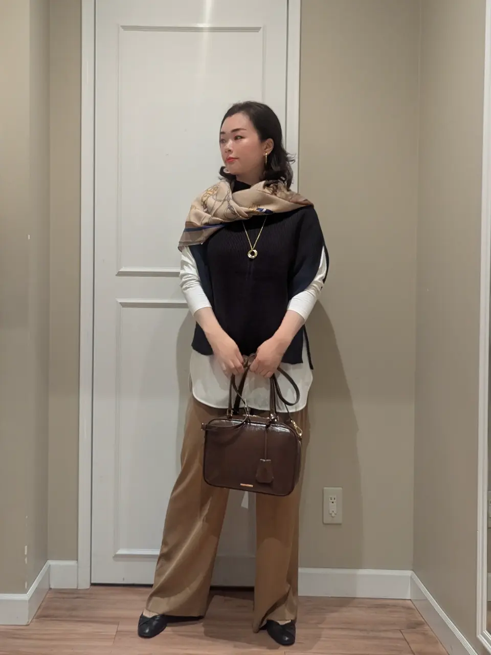 23区 L スタッフn コーディネート画像