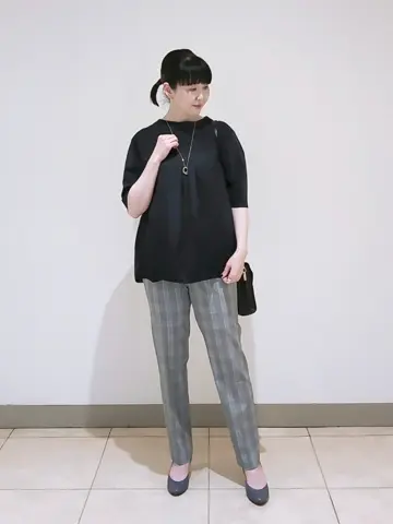 J.PRESS LADIES L スタッフ コーディネート画像