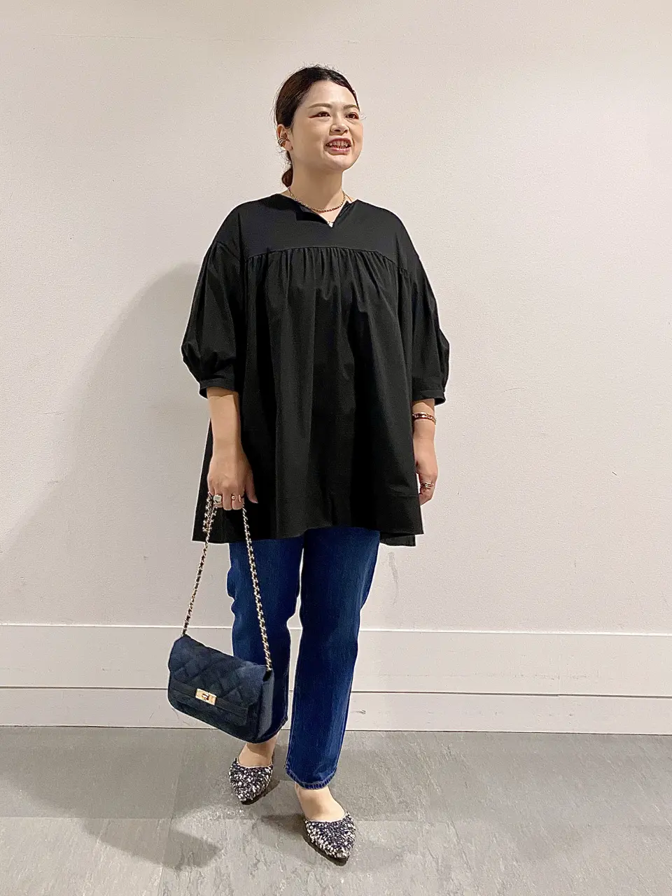  上山 コーディネート画像