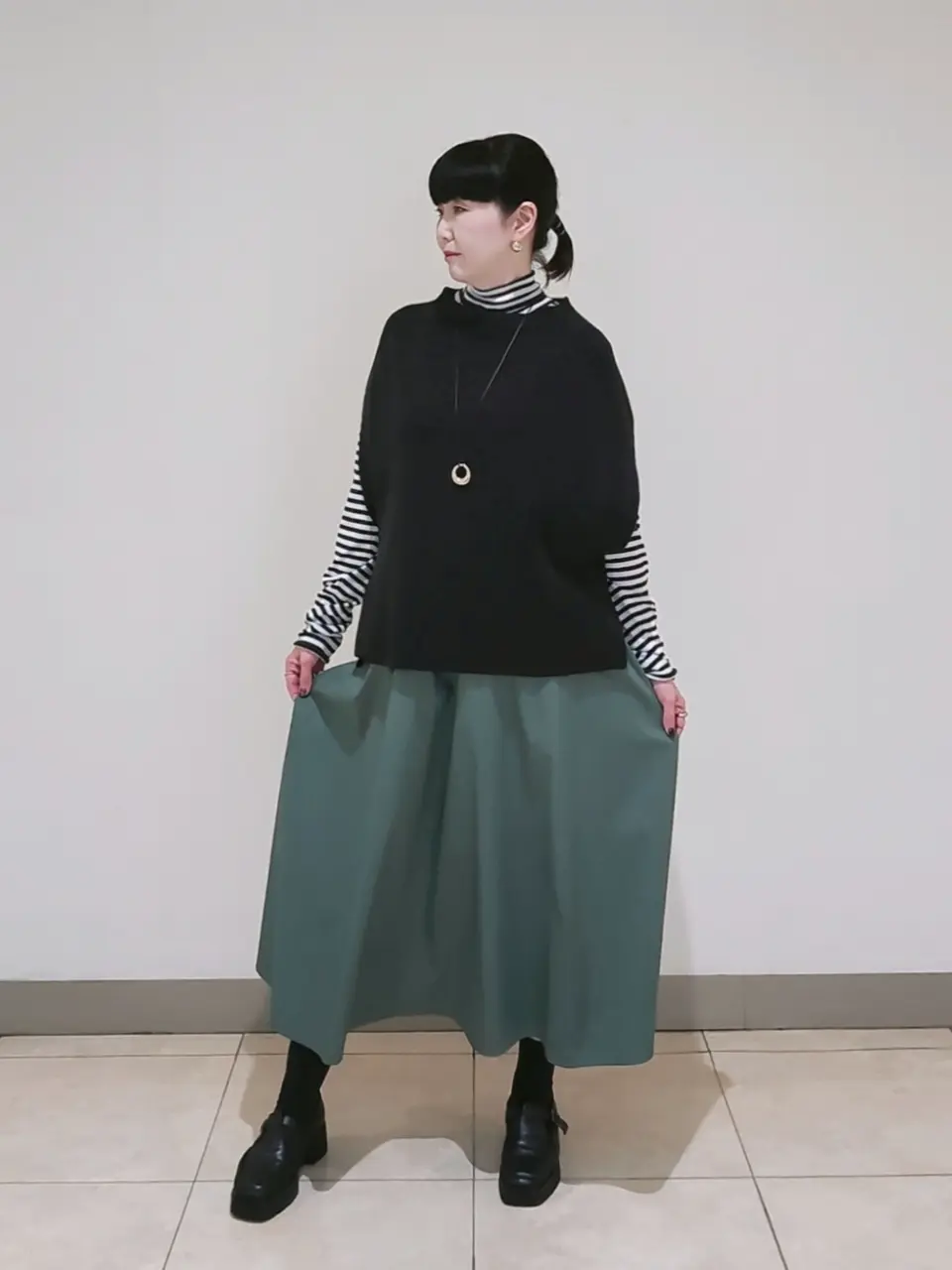 23区 L スタッフ コーディネート画像