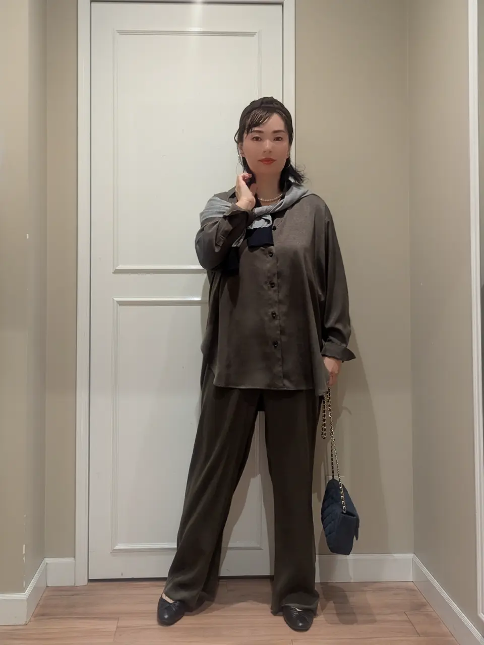 23区 L スタッフn コーディネート画像